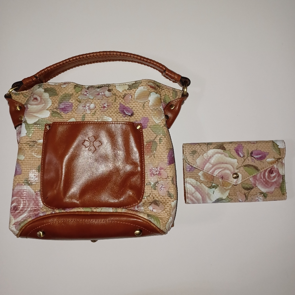 Patricia Nash Crackled Rose Garden Tote Bucket bag with matching wallet